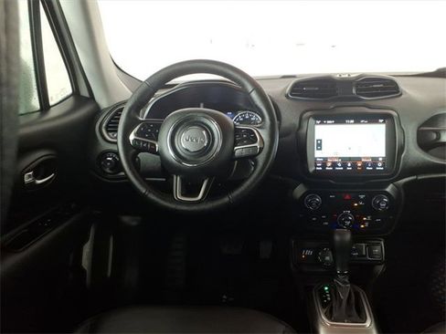 Certified 2022 Jeep Renegade Limited image 14