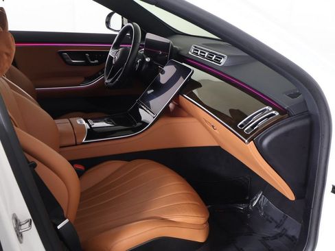 Used 2023 Mercedes-Benz S 500 4MATIC image 30