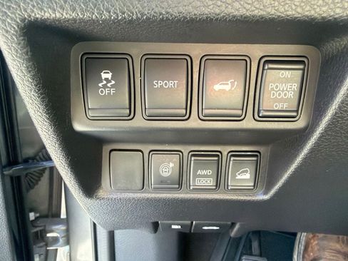 Used 2014 Nissan Rogue SL w/ SL Premium Package AWD/4WD image 22