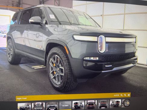 Used 2024 Rivian R1S Adventure AWD/4WD image 3