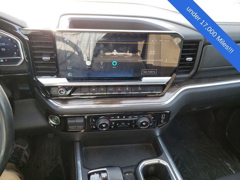 Used 2023 Chevrolet Silverado 1500 RST image 18