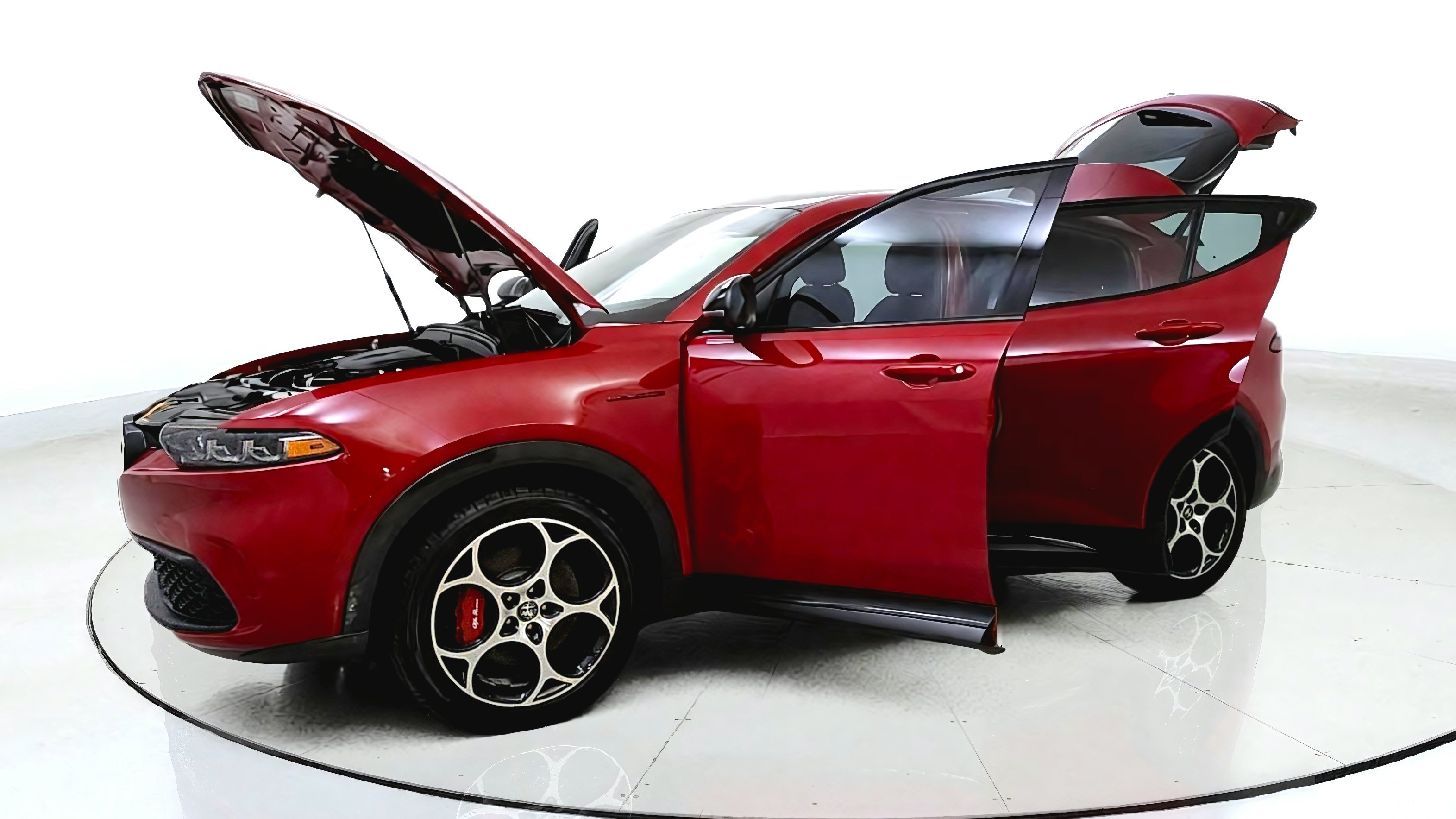 Used 2024 Alfa Romeo Tonale Veloce w/ Premium Interior Package AWD/4WD image 11