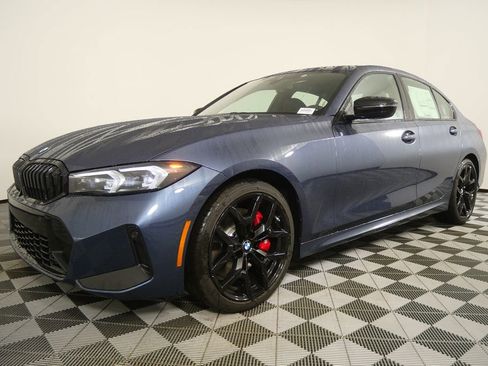 New 2026 BMW 330i Sedan w/ M Sport Package image 8