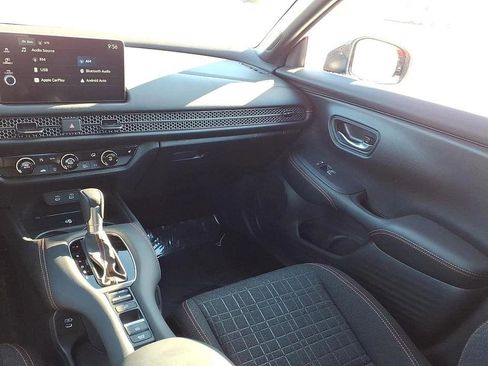 Certified 2026 Honda HR-V Sport image 18