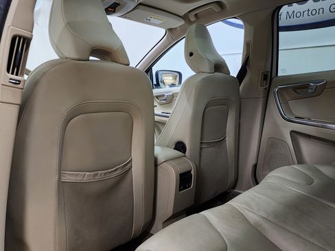 Used 2013 Volvo XC60 T6 image 16