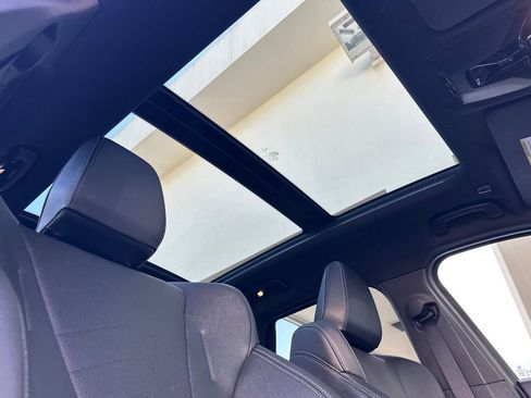 Used 2023 BMW X1 xDrive28i w/ Premium Package image 18