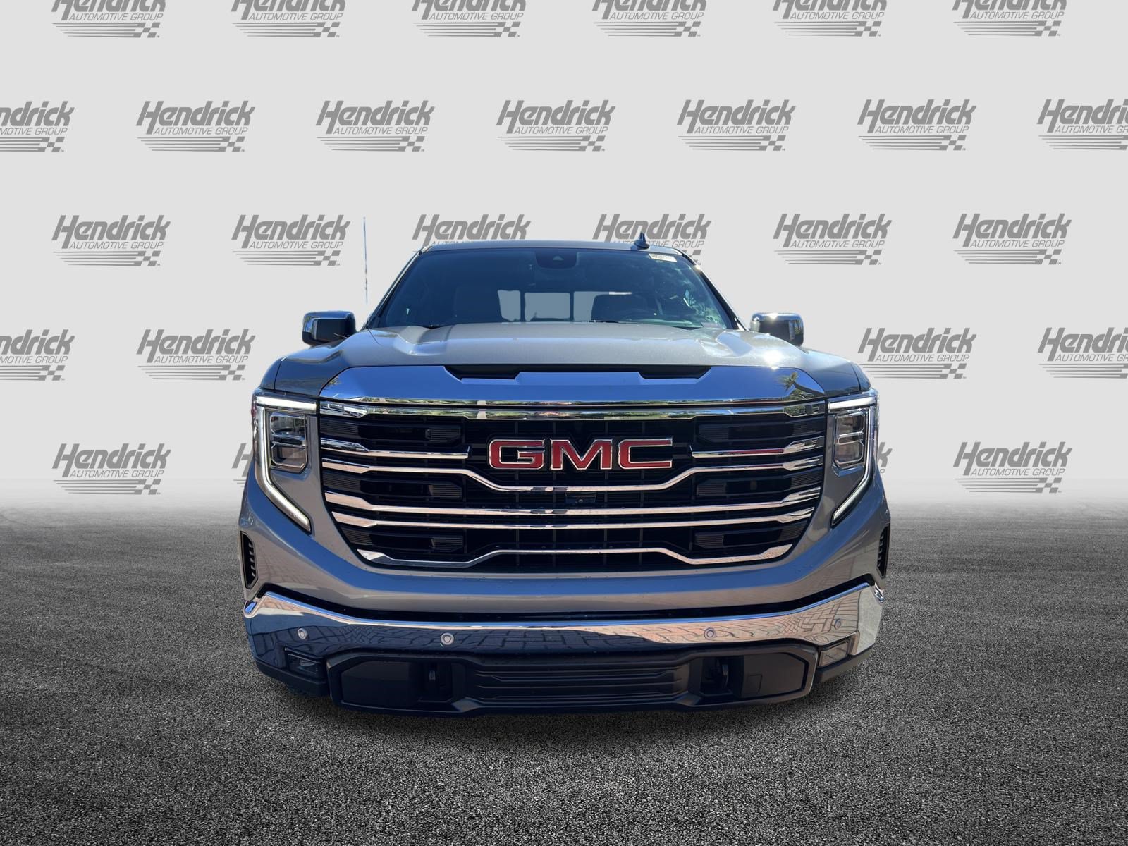 Used 2024 GMC Sierra 1500 SLT w/ SLT Premium Plus Package AWD/4WD image 3