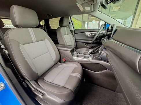 Used 2024 Chevrolet Blazer LT w/ Convenience Package FWD image 21