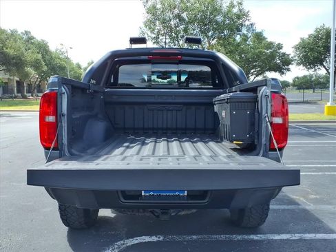 Used 2022 Chevrolet Colorado ZR2 w/ ZR2 Dusk Special Edition AWD/4WD image 17