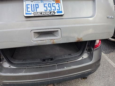 Used 2012 Ford Edge SEL image 11