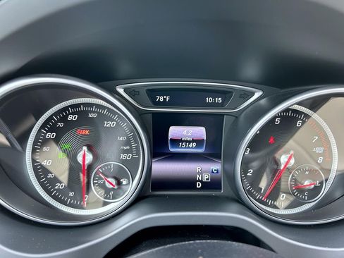 Used 2019 Mercedes-Benz GLA 250 4MATIC image 14