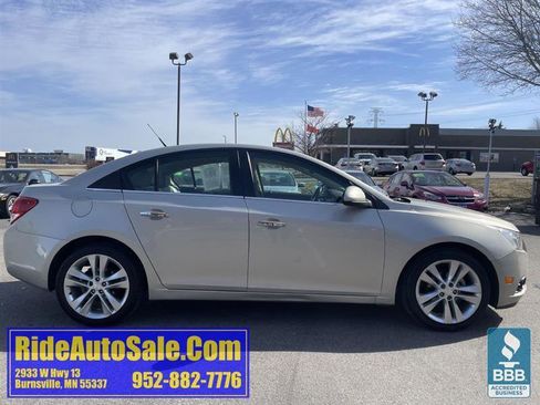 Used 2014 Chevrolet Cruze LTZ w/ Enhanced Safety Package image 4