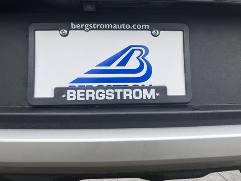 Used 2025 Chevrolet TrailBlazer LT image 19