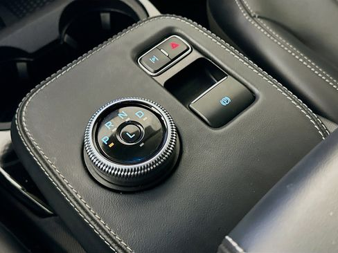 Used 2023 Ford Mustang Mach-E Select image 25