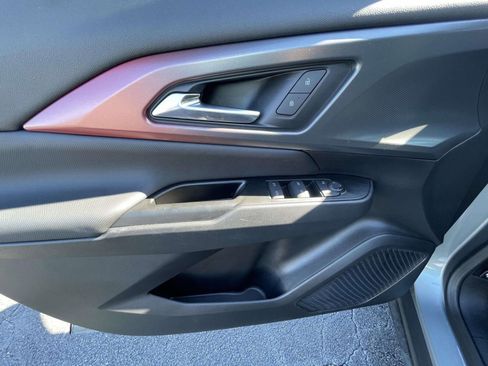 Used 2024 Chevrolet Equinox EV RS image 14