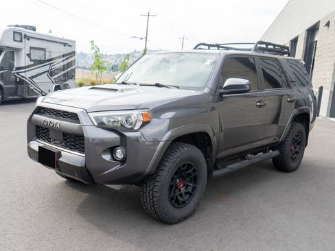 Used 2021 Toyota 4Runner TRD Pro AWD/4WD image 3