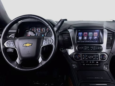 Used 2015 Chevrolet Tahoe LTZ AWD/4WD image 13