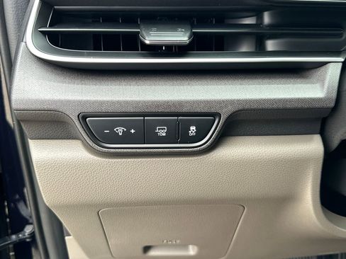 New 2026 Kia Carnival EX image 13