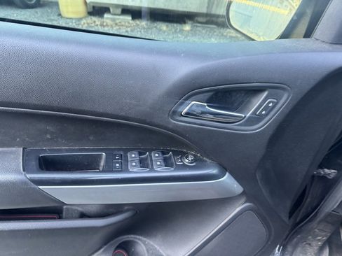 Used 2018 Chevrolet Colorado LT w/ Redline Special Edition image 17