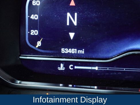 Used 2023 Chevrolet Suburban Premier image 32