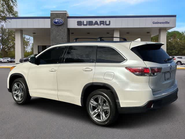 Used 2015 Toyota Highlander Limited Platinum FWD image 4