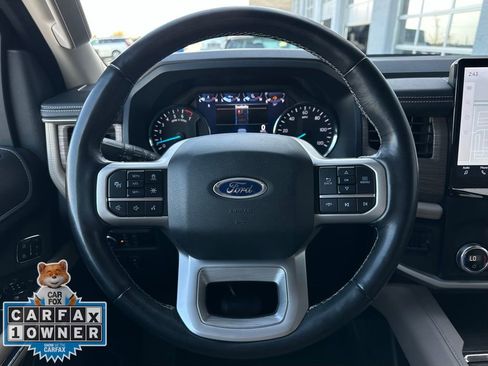 Used 2024 Ford Expedition Max Limited image 12