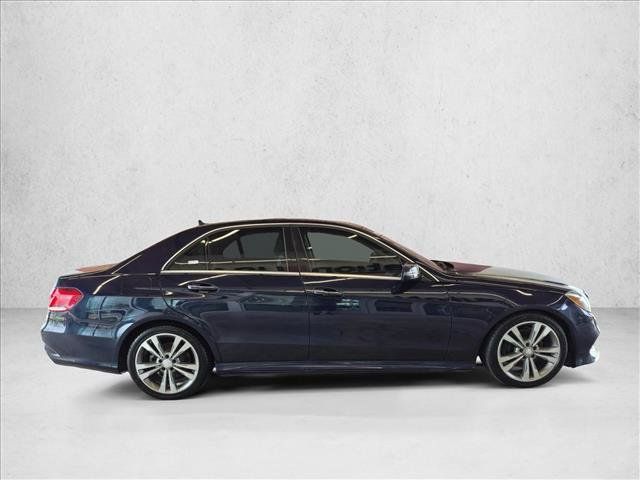 Used 2016 Mercedes-Benz E 350 Sedan image 4