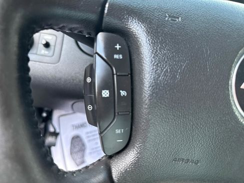 Used 2012 Chevrolet Impala LT FWD image 16