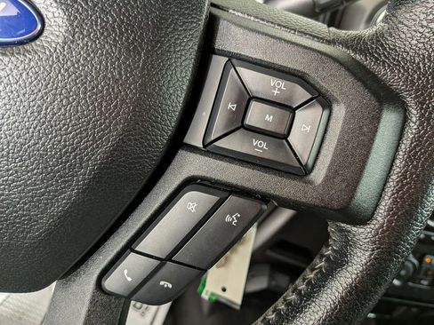 Used 2015 Ford F150 XLT w/ Equipment Group 302A Luxury image 21