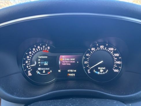 Used 2019 Lincoln MKC Reserve w/ MKC Climate Package image 14