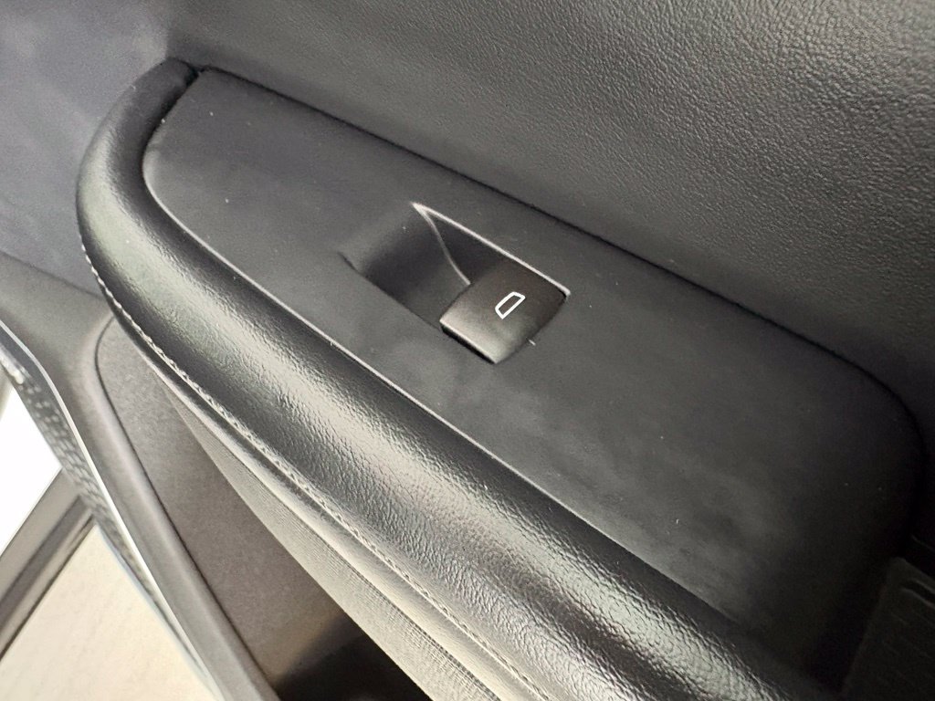 Used 2026 Buick Enclave Preferred FWD image 16