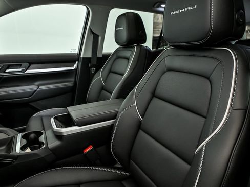 New 2026 GMC Terrain Denali image 8