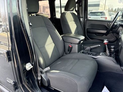 Used 2020 Jeep Wrangler Unlimited Willys image 25