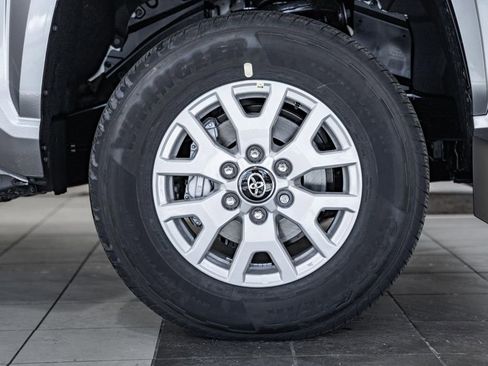 New 2026 Toyota Tacoma SR5 image 15