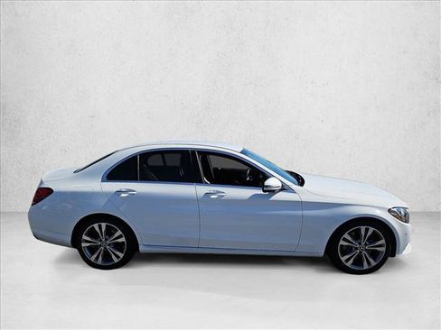 Used 2017 Mercedes-Benz C 300 Sedan image 4