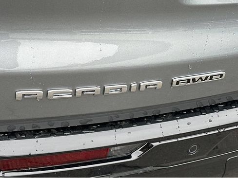 New 2026 GMC Acadia Denali Ultimate w/ LPO, Floor Liner Package AWD/4WD image 4