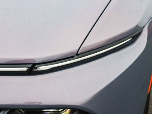 New 2026 Chevrolet Equinox EV LT image 7