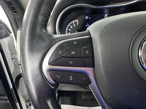 Used 2021 Jeep Grand Cherokee Limited w/ Trailer Tow Group IV image 25