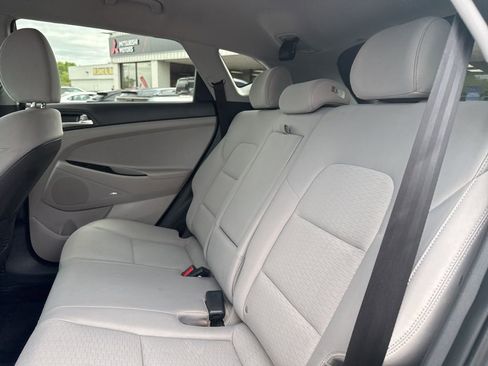 Used 2019 Hyundai Tucson Sport image 35