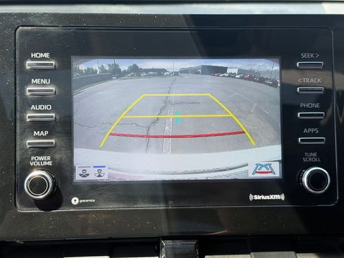 Used 2022 Toyota Camry SE w/ Cold Weather Package FWD image 20