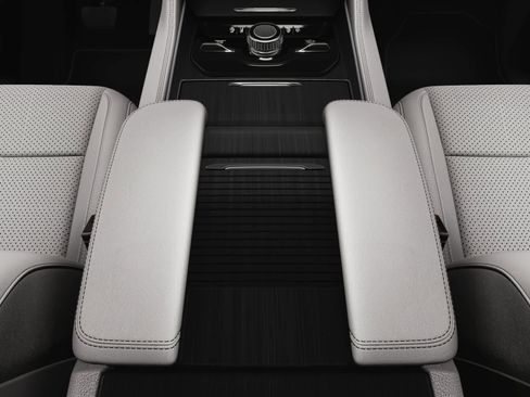 New 2025 Jeep Wagoneer Series III image 27