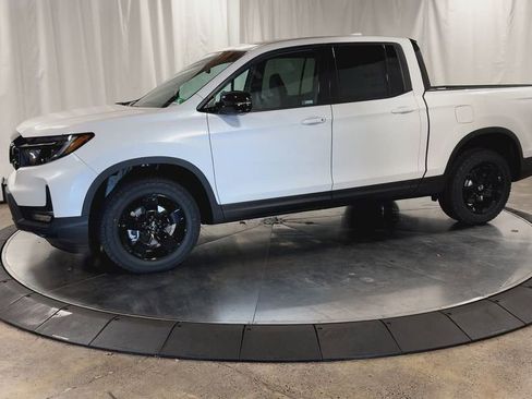 New 2026 Honda Ridgeline Black Edition image 5