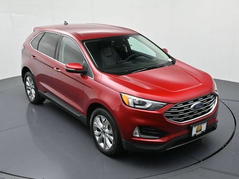 Used 2022 Ford Edge Titanium AWD/4WD image 14