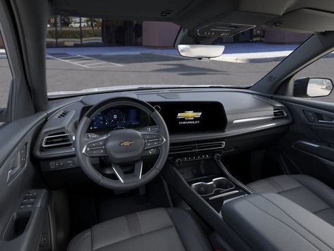 New 2026 Chevrolet Traverse High Country FWD image 15