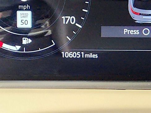 Used 2021 Land Rover Range Rover Velar R-Dynamic S AWD/4WD image 16