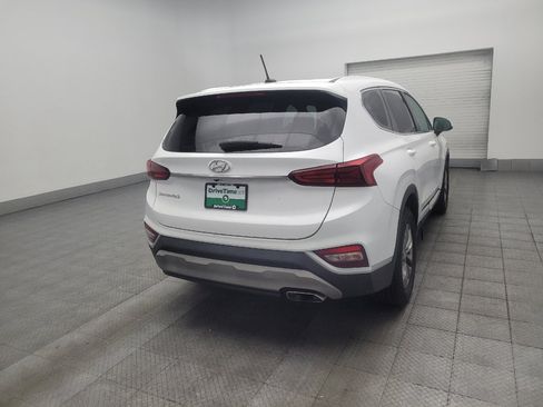 Used 2019 Hyundai Santa Fe SE w/ Cargo Package FWD image 9