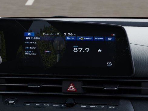 New 2025 Hyundai Elantra N image 13