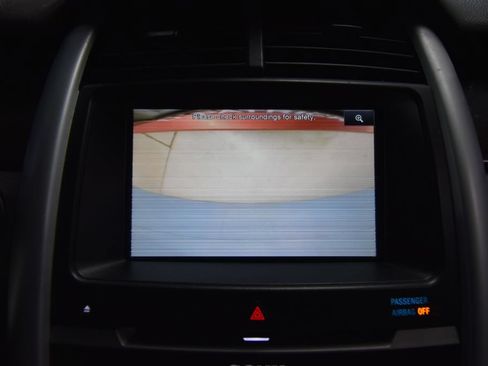 Used 2011 Ford Edge Limited FWD image 17