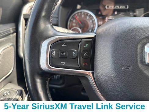 Used 2019 RAM 1500 Laramie AWD/4WD image 16