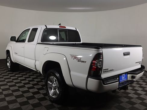 Used 2012 Toyota Tacoma PreRunner image 6